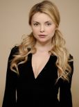 Izabella Miko