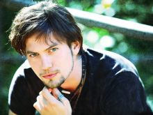 Jackson Rathbone