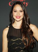 Jaclyn Betham #1620614 picture (Portrait Medium)