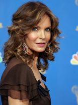 Jaclyn Smith #279011 picture (Portrait Medium)