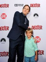 Jadon Wells #572489 picture (Portrait Medium)