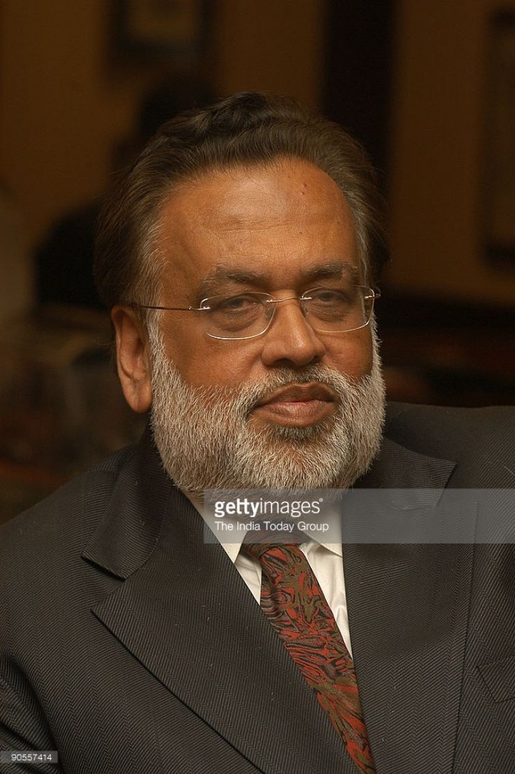 Jag Mundhra