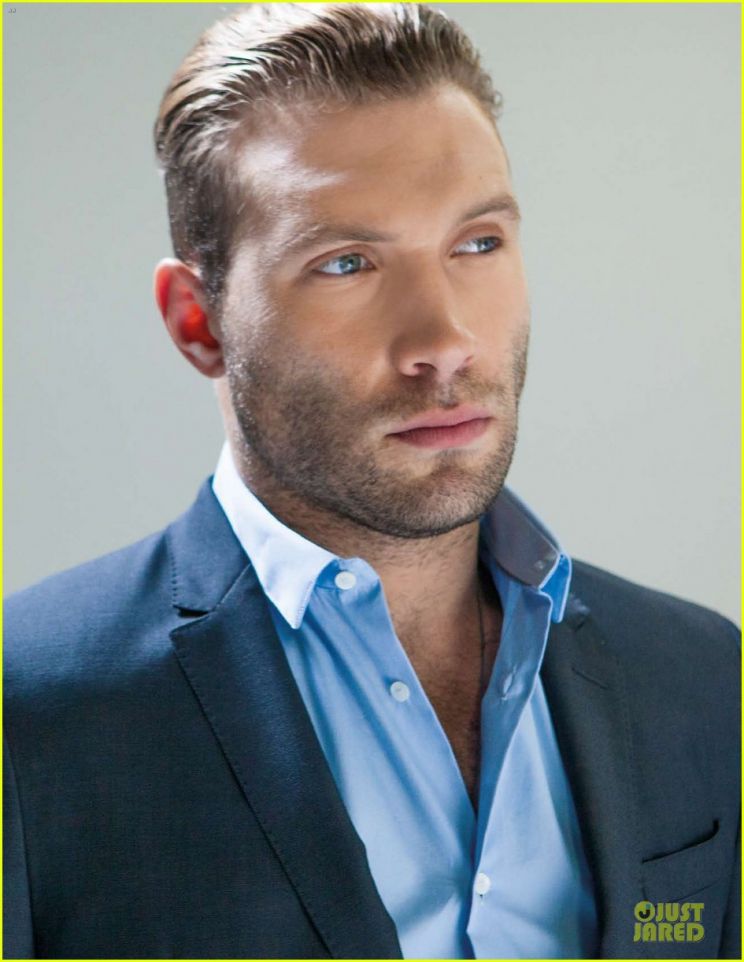 Jai Courtney