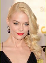 Jaime King #48802 picture (Portrait Medium)