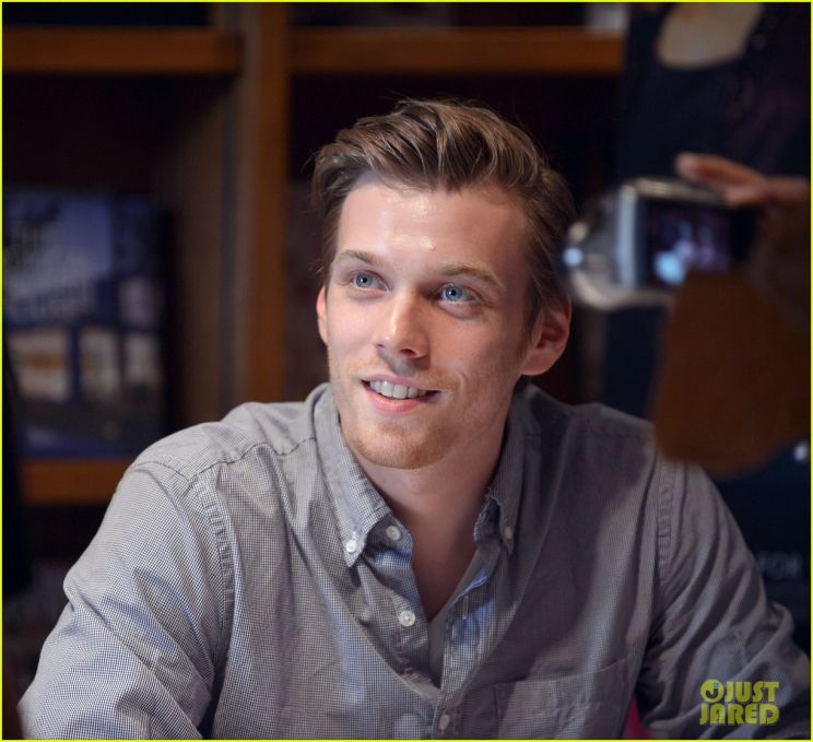 Jake Abel