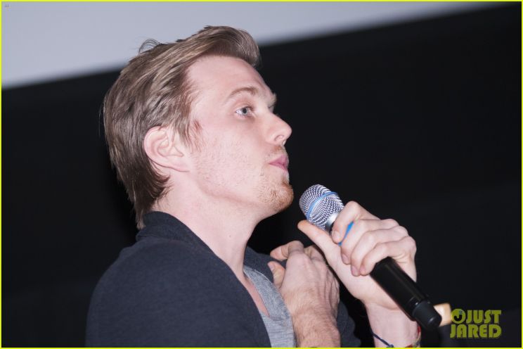 Jake Abel