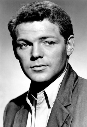 James MacArthur