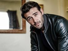 James Wolk