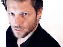 Jamie Bamber photo