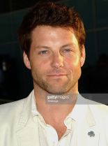 Jamie Bamber photo