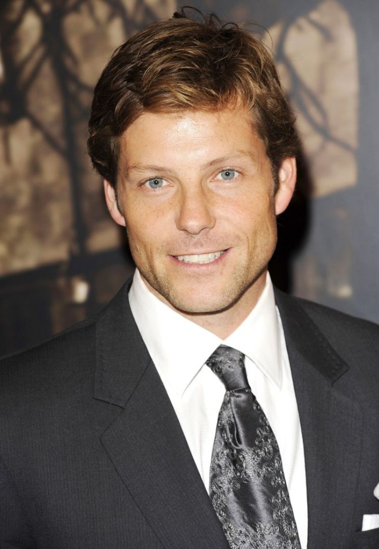 Jamie Bamber