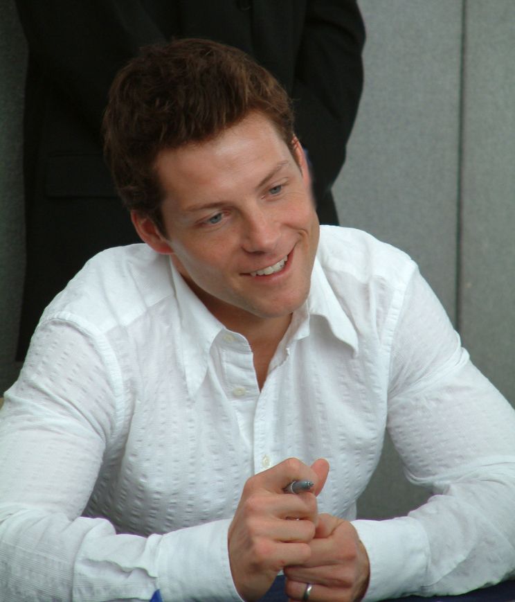 Jamie Bamber