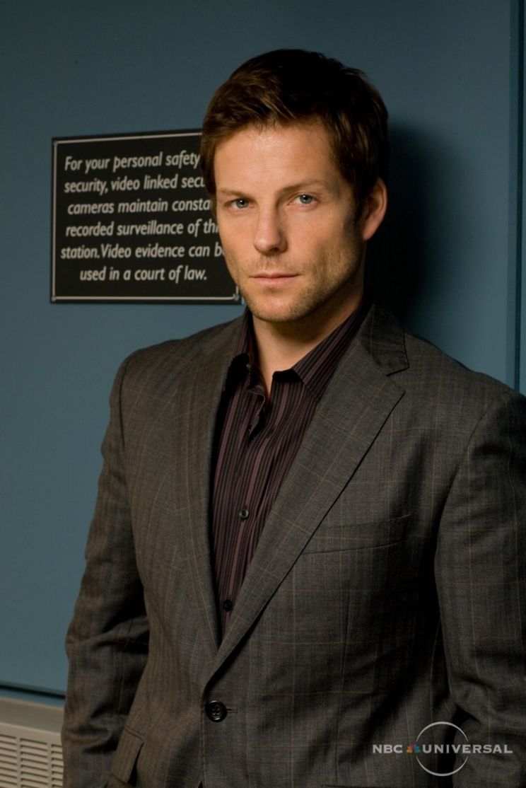 Jamie Bamber
