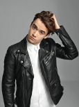 Jamie Blackley