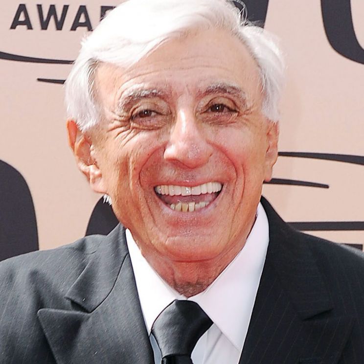 Jamie Farr