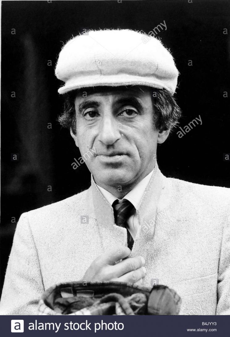 Jamie Farr