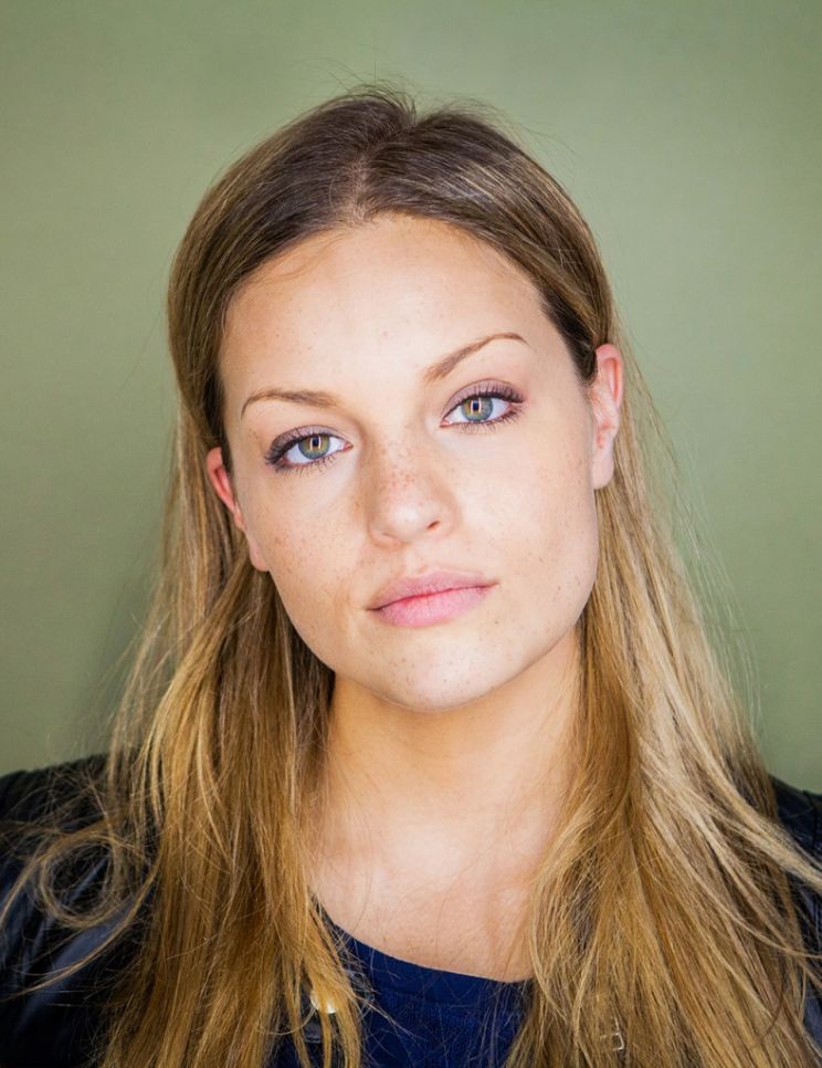 Jamie Renée Smith