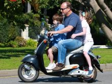 Jamison Belushi photo