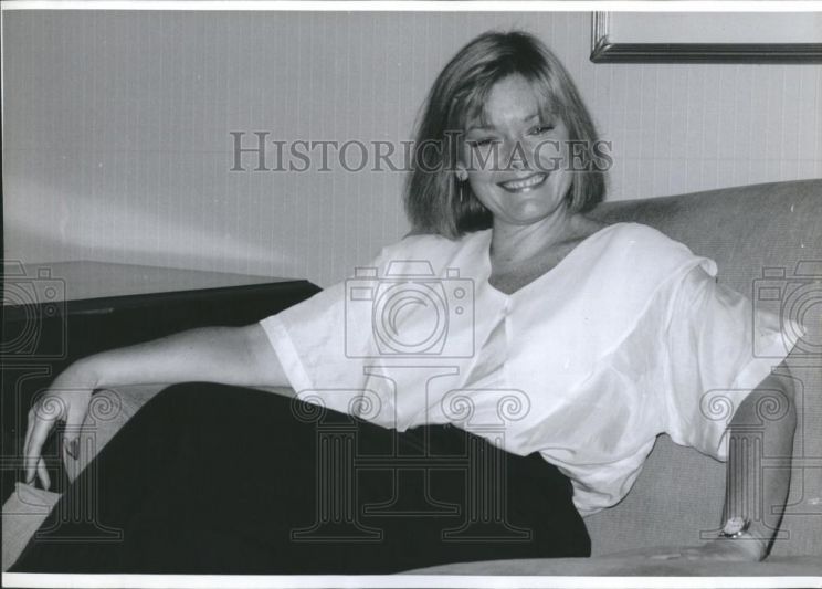 Jane Curtin