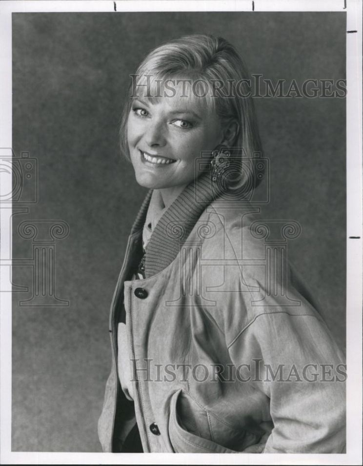 Jane Curtin