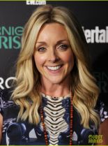 Jane Krakowski #27646 picture (Portrait Medium)