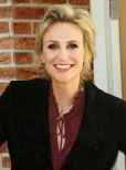 Jane Lynch