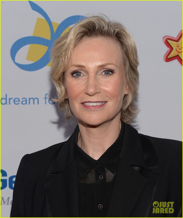 Jane Lynch