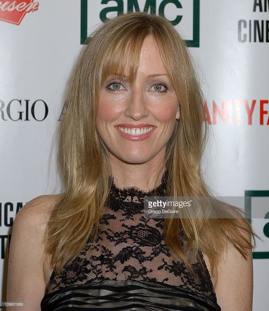Pictures of Janel Moloney