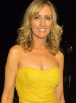 Janel Moloney photo