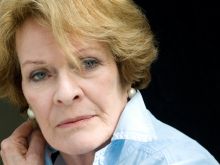 Janet Suzman