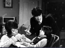 Janet Suzman