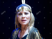 Janet Suzman
