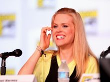 Janet Varney