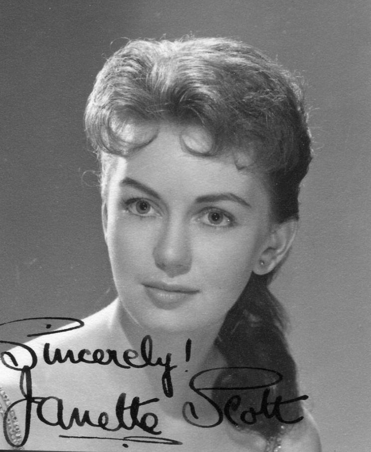 Janette Scott