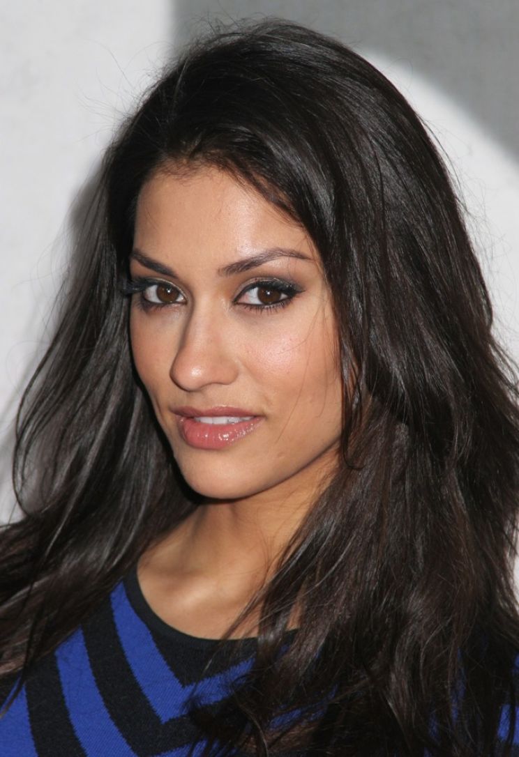 Janina Gavankar