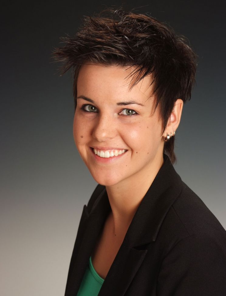 Janine Schneider