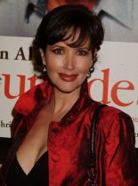 Janine Turner