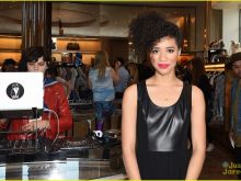 Jasmin Savoy Brown