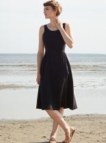Jasmine Black photo
