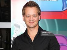 Jason Earles