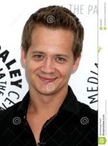 Jason Earles