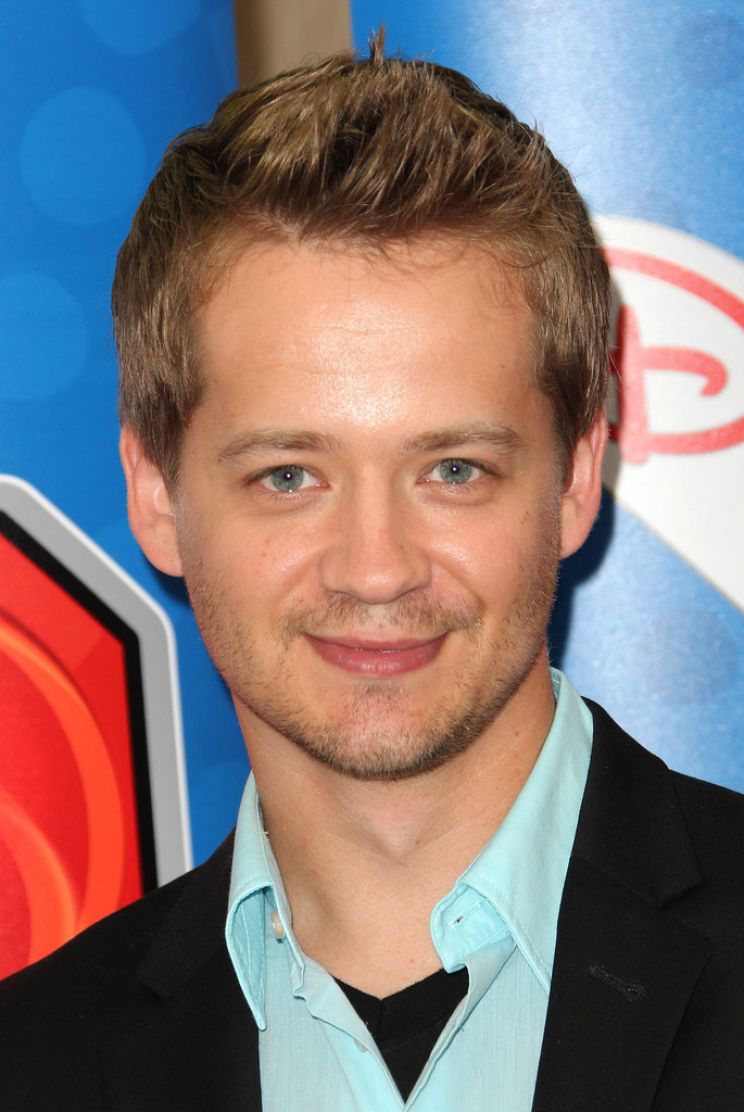 Jason Earles