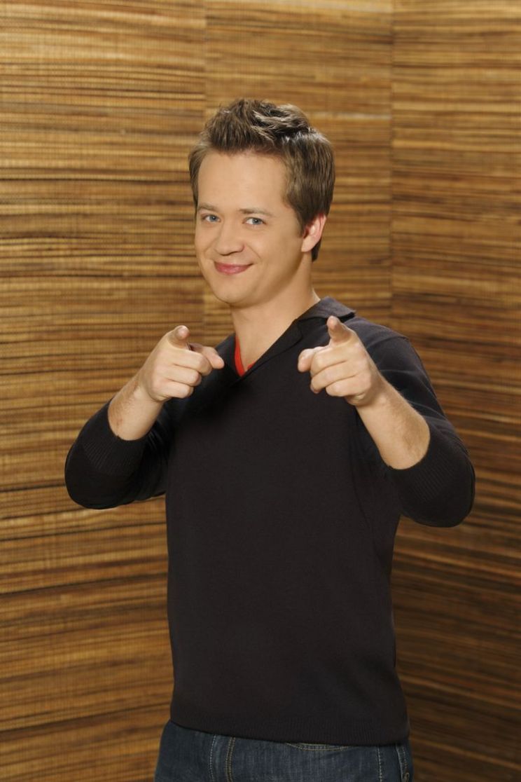 Jason Earles