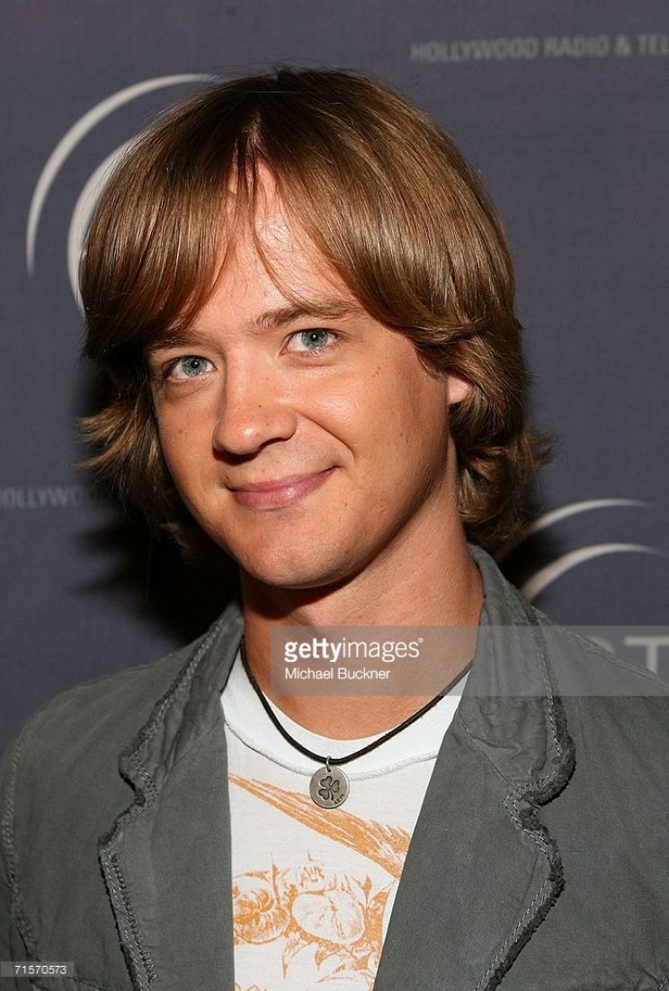 Jason Earles