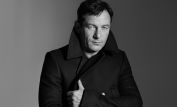 Jason Isaacs