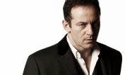 Jason Isaacs