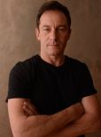 Jason Isaacs