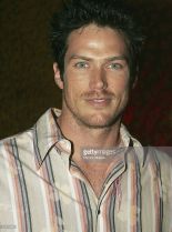 Jason Lewis photo