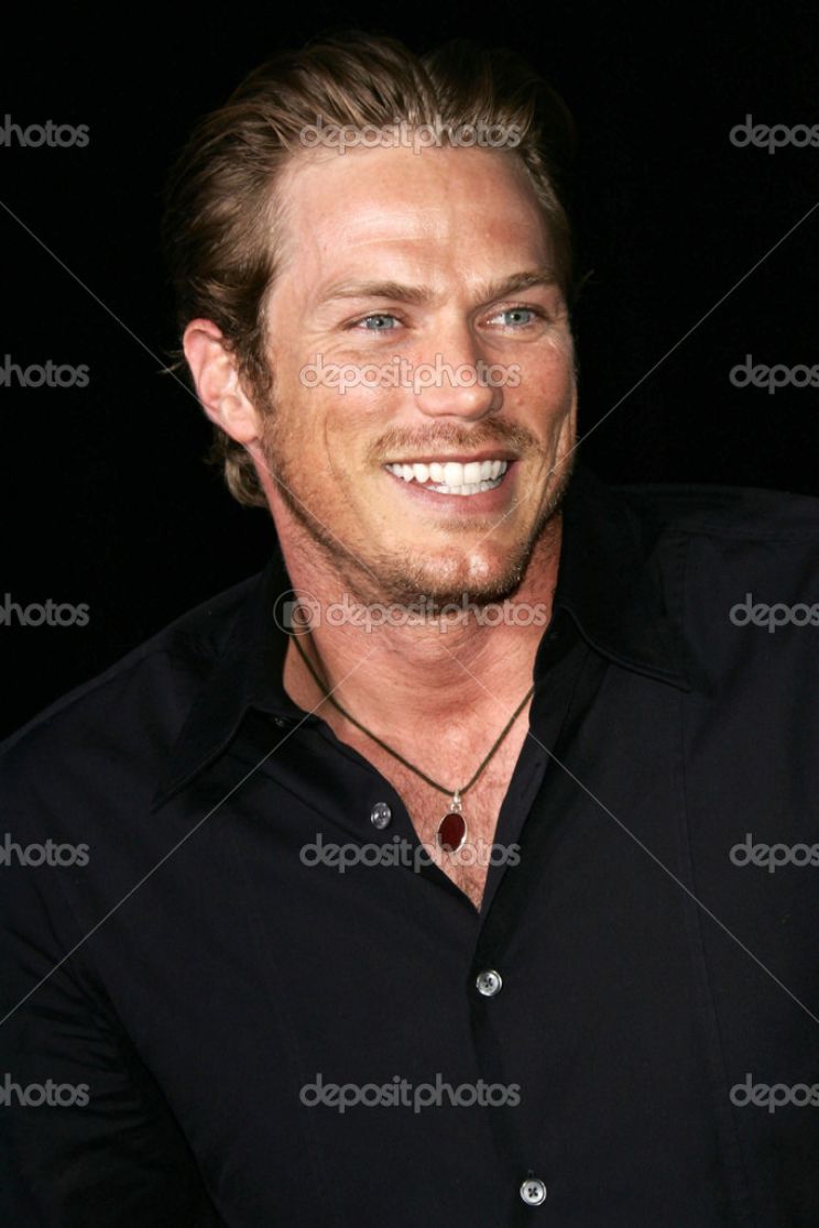 Jason Lewis