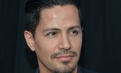 Jay Hernandez